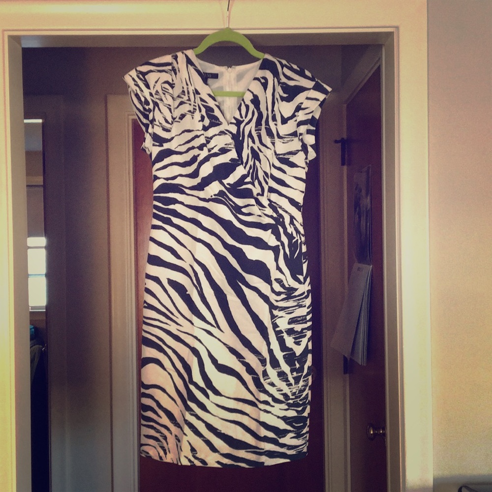 NWOT Lafayette 148 zebra faux wrap dress
